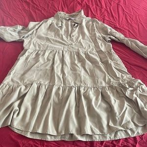 Zara Women’s Dress (never worn)